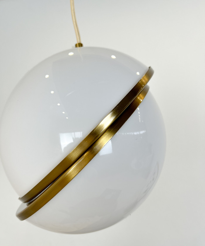 Trio Spheres