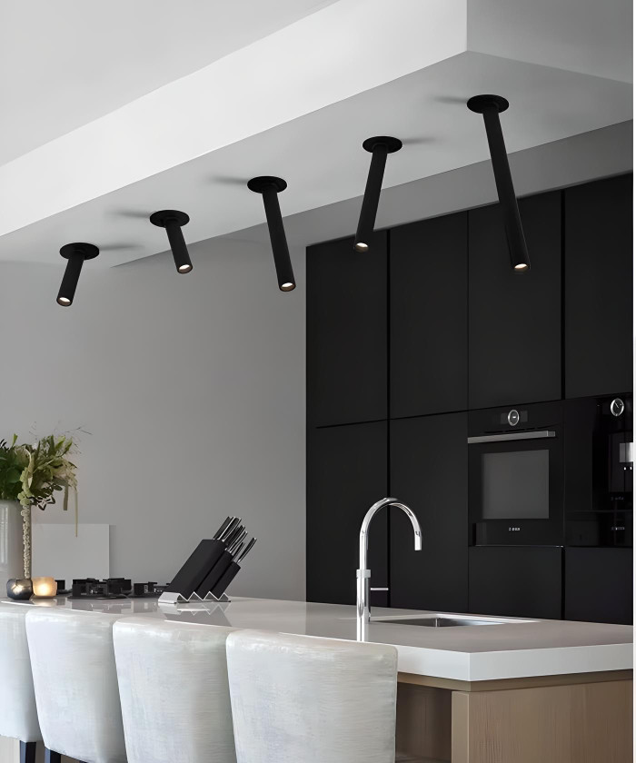 Точечный светильник Stick black L