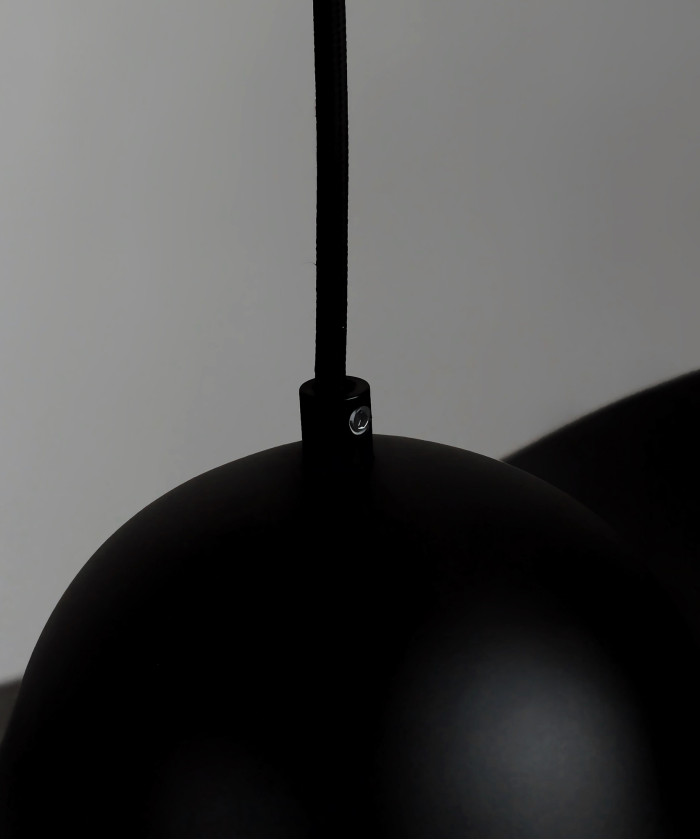 The Hat black, S