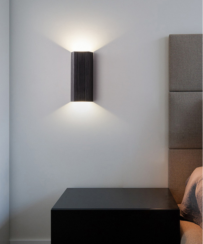 Dark Box (Black)