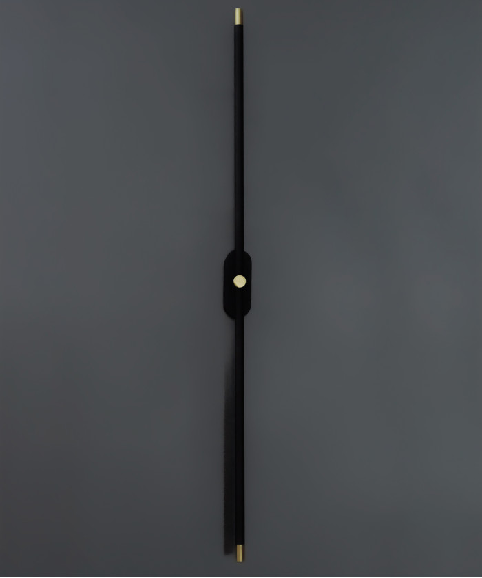 Linear black, L