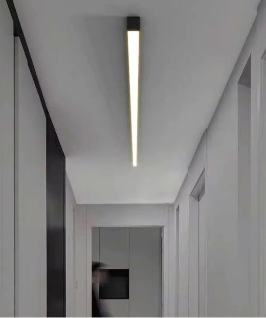 Потолочный светильник Lumo black L