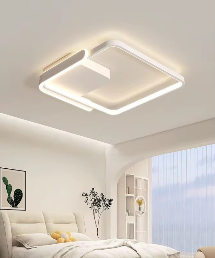 Quadra white